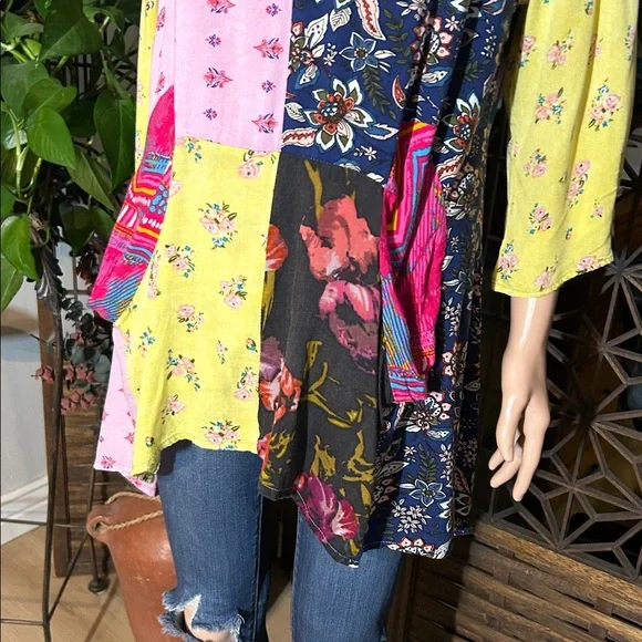 SACRED THREADS TOP L/XL - Picture 4 of 15